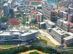 广东一高校1477名新生因为学费太贵拟放弃入学？校方回应