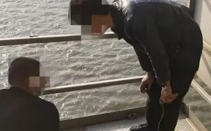男子医院门口打网约车离开 中途说了这句话，司机听后马上报警