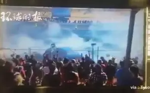 澳赛车出事故喷油走火 12名观众受重伤
