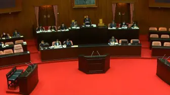 台立法机构三读通过“纾困3.0”，首度删减5300万元新台币