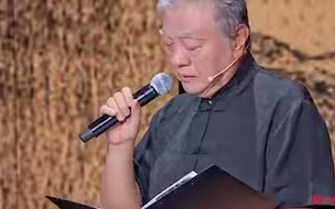 【小央夜话】那一年 3亿中国人在收音机旁等他的声音