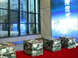 神十八三人回家带了近70斤太空特产