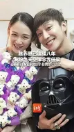 陈乔恩已连续八年发粉色天空悼念乔任梁 墓前的花束也带着她的思念