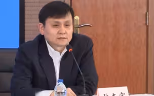 上海通报一人检测结果可疑 张文宏：确诊病例转至定点医院 属普通型