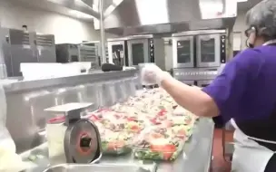 食品成本上涨导致美国学校减少午餐种类