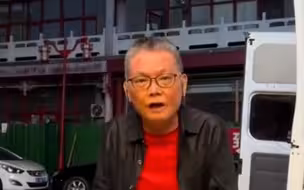 周星驰御用配音石班瑜求助 称北京工作室被“强拆”
