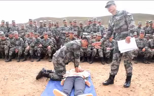 都是干货！高原战士现场学习意外伤害预防与急救措施