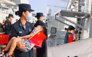 苏丹撤侨现场：女子看到人民子弟兵激动落泪，孩童在女兵怀里熟睡