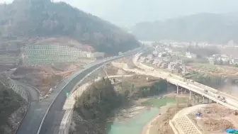 2021年1月1日0时巴万高速全线通车 试运行期间不收过路费
