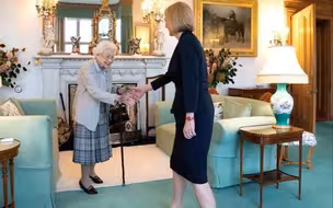 英国女王伊丽莎白二世去世，享年96岁，96张照片回顾她的一生