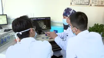 三岁幼童手指离断 市立医院医生7小时接力点燃重生希望