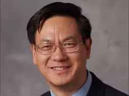 “纳米发电机之父”王中林 离开美国回中国任职，“希望尽量多培养学生”