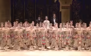 日本芭蕾舞演员力挺中国战“疫” 齐唱中国国歌 高呼“中国加油”