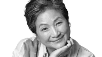 郑佩佩去世享年78岁：曾获香港电影金像奖最佳女配，因“华夫人”被熟知