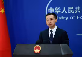 菲方携美自重，不会有出路