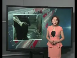 家中惊现眼镜蛇 民警捕获放归自然