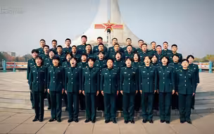空军院校学员和部队官兵，祝福人民空军成立74周年生日快乐！