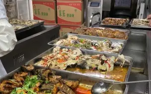 西北“吃鱼”大学！高校备6000份鱼请师生吃“全鱼宴”学生：没白喂
