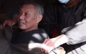 杭州81岁老奶奶便民理发67年，几十年来从未涨价