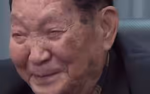 袁隆平团队再创纪录！听到测产结果时袁隆平爷爷的反应太可爱了