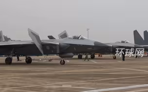 全动鸭翼、全动垂尾！环环带你直击歼20地面试车及滑出