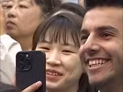 “你是跳‘科目三’的小伙子吧？我在短视频看到过你。”外交主题记者会上的这一幕，大家都笑了#2024全国两会