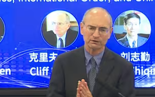 美国著名学者：中国经济已经超过了美国