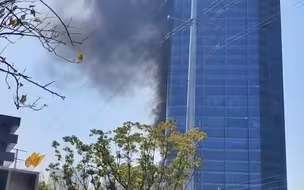 上海普陀一在建工地发生火灾，目前火势已扑灭 无人员伤亡
