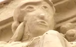 西班牙雕像被“灵魂”修复 前后画风对比太魔性