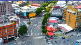 台湾新冠疫情大暴发，镜头下的台北宛如空城，商圈街头空荡荡