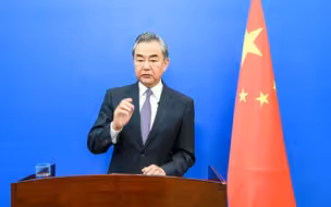 王毅：如为捣乱破坏而来 请你们离开！