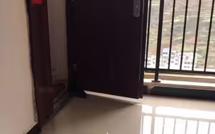 女子收快递后 摆110祝警察老公警察节快乐 结果仅有一个快递是他的