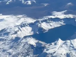 一起看高空视角下的长白山美景，无与伦比的美！