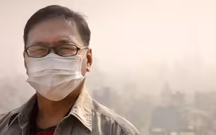 钟南山：新型冠状病毒肺炎有人传人特点