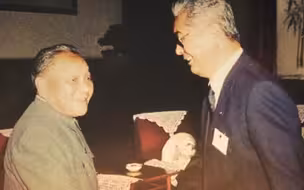 【大道同行·工商联篇】一顿火锅为何导引出一台民营经济发展大戏？