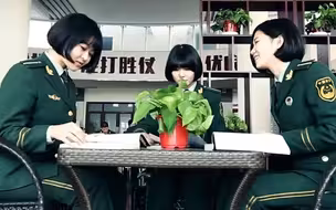 军队院校研究生学长学姐为考研学子加油：坚持，你就已经赢了自己