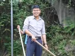 江西分宜35岁博士县长用四国语言致辞：清华毕业后选择回乡
