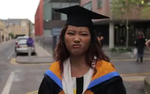 毕业才发现真相，“米老鼠学位”留学生起诉英国大学要求赔偿52万