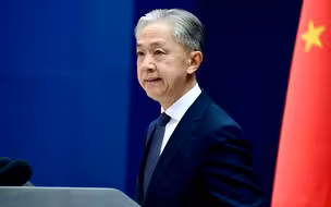 希望G7为实现巴勒斯坦人民的生存权、建国权、回归权尽快采取实际行动