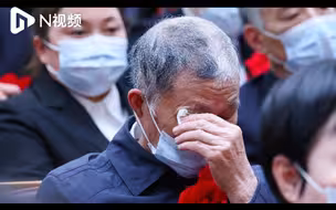 对话听到女儿名字拭泪的黄文秀父亲：全身都在震动，为她骄傲