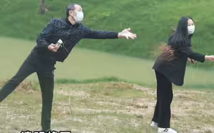 清明将至 袁隆平院士亲友将稻谷洒向大地寄托思念