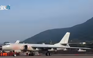 轰6出击！南部战区轰炸机团组织新员改装飞行 加速战斗力提升！
