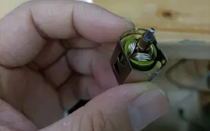 用八万转速的马达放生四驱车