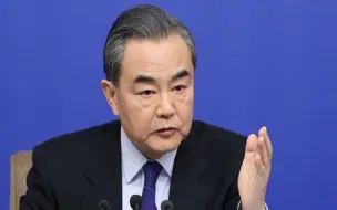 菅义伟向美国交“投名状”，王毅亮明中国底线，专家一语道破玄机