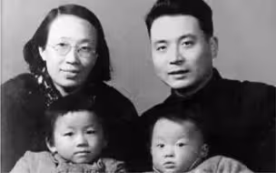 邓稼先隐姓埋名搞原子弹时 夫人一无所知