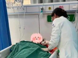 男子澡堂泡澡中暑确诊热射病，体温高达41.7℃。医生提醒：冬季泡澡蒸桑拿也需谨慎