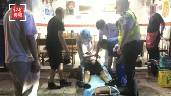 男子吃烧烤装晕想逃单 民警到场一查竟是网上逃犯
