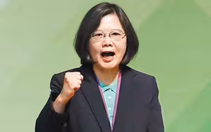 民进党当局再开口头支票，但台湾新冠疫情延烧民众还能等吗？