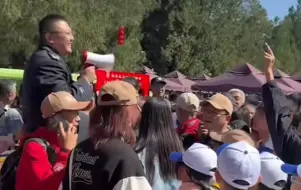 “黑神话”取景地小西天国庆爆满，游客排队太久齐喊“差评”，文旅局致歉