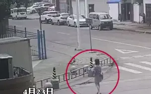 仅差0.01秒！女子被货车撞倒连滚带爬死里逃生 ，这神速反应...